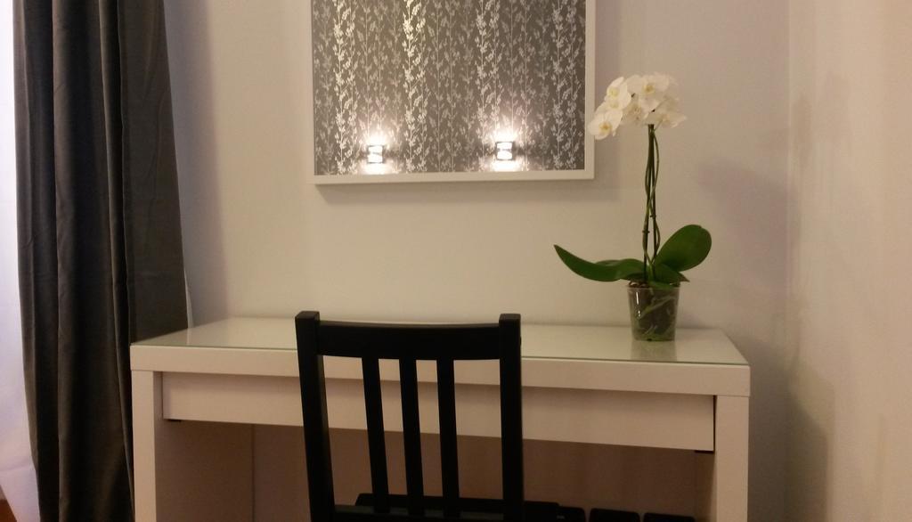 Apartament Lch-Lateran Charming House Rzym Pokój zdjęcie