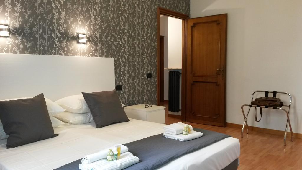 Apartament Lch-Lateran Charming House Rzym Pokój zdjęcie