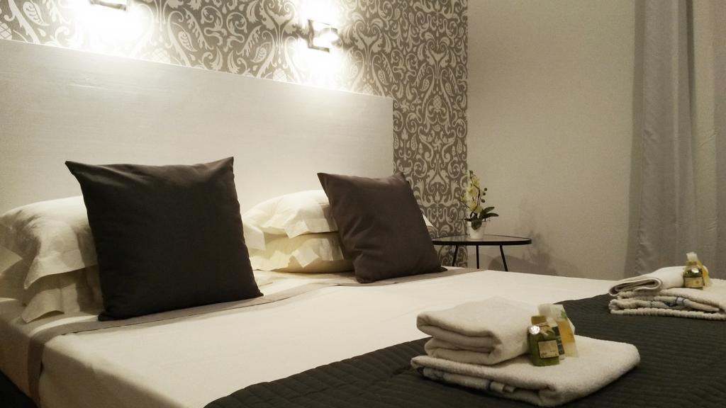 Apartament Lch-Lateran Charming House Rzym Pokój zdjęcie